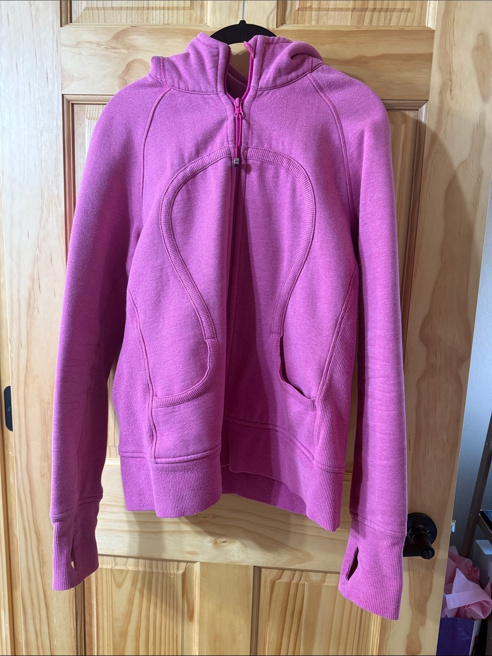 LUlulemon  Pink/Sparkle Hooded Scuba